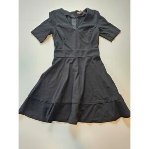 Banana Republic Fit & Flare Dress 4P Black V Neck Piping Work Office Career